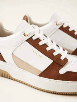 DAMES Nubikk Basket Court Wit Bruine Sneakers Voor Dames