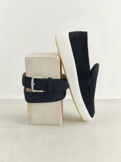 Heren Nubikk James Belt Donkerblauw Suède Riem Voor Heren