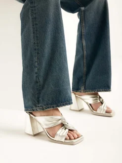 DAMES Nubikk Lana Twist Gouden Sandalen Voor Dames